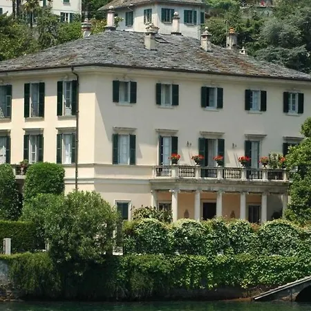 Lenno Apartment, Period Located On The Lake Sleeps 8 By Italian * Tremezzo