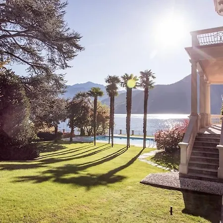 Lenno Apartment, Period Located On The Lake Sleeps 8 By Italian *
