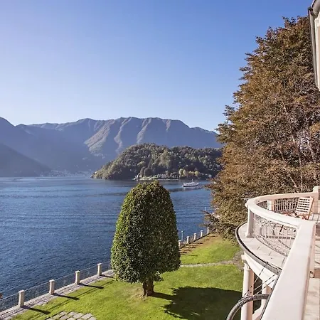 Lenno Apartment, Period Located On The Lake Sleeps 8 By Italian *